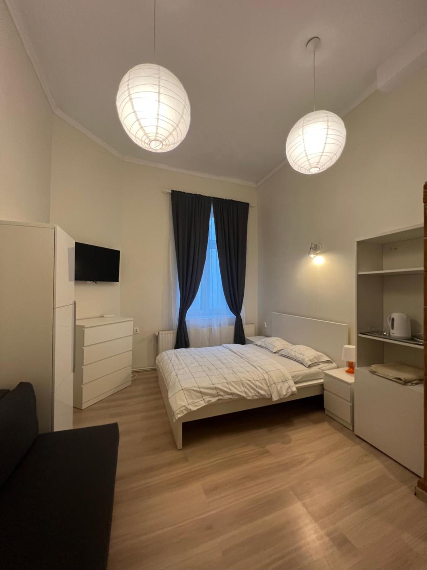 Fox Hostel 克拉科夫 外观 照片