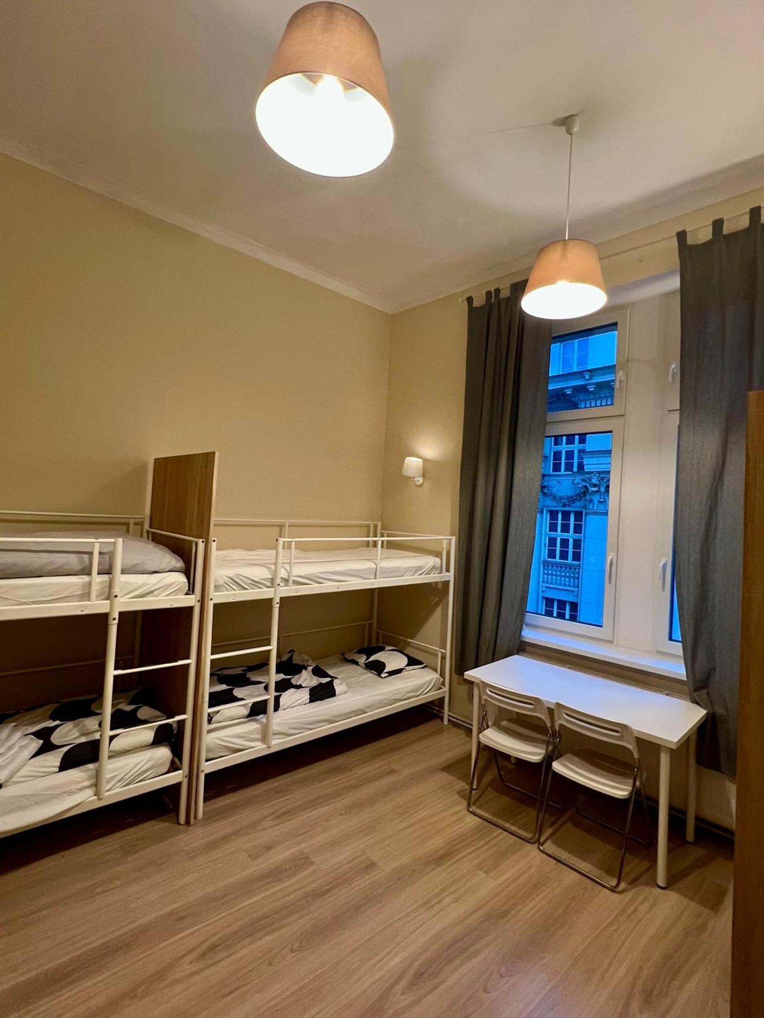 Fox Hostel 克拉科夫 外观 照片