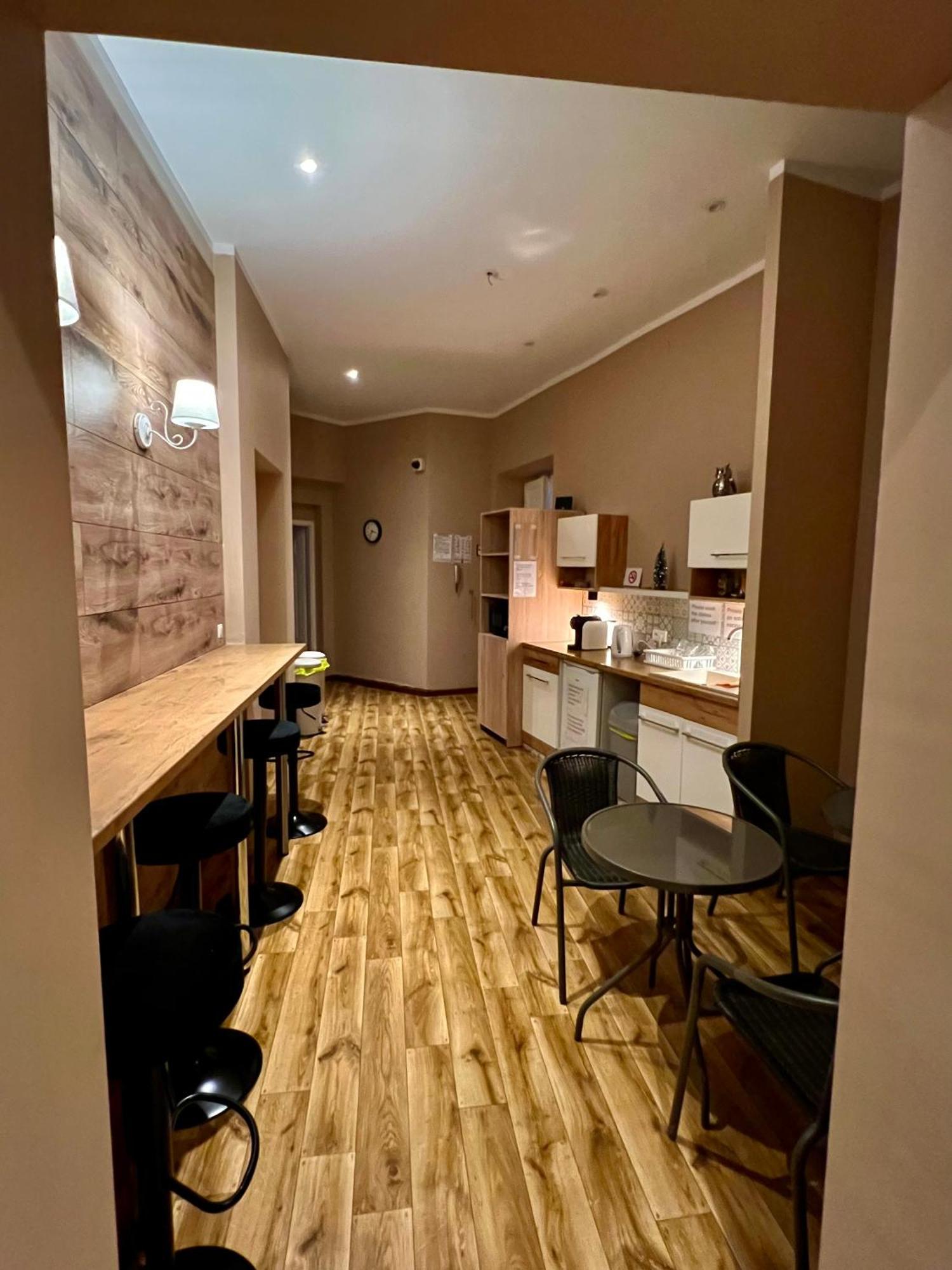 Fox Hostel 克拉科夫 外观 照片