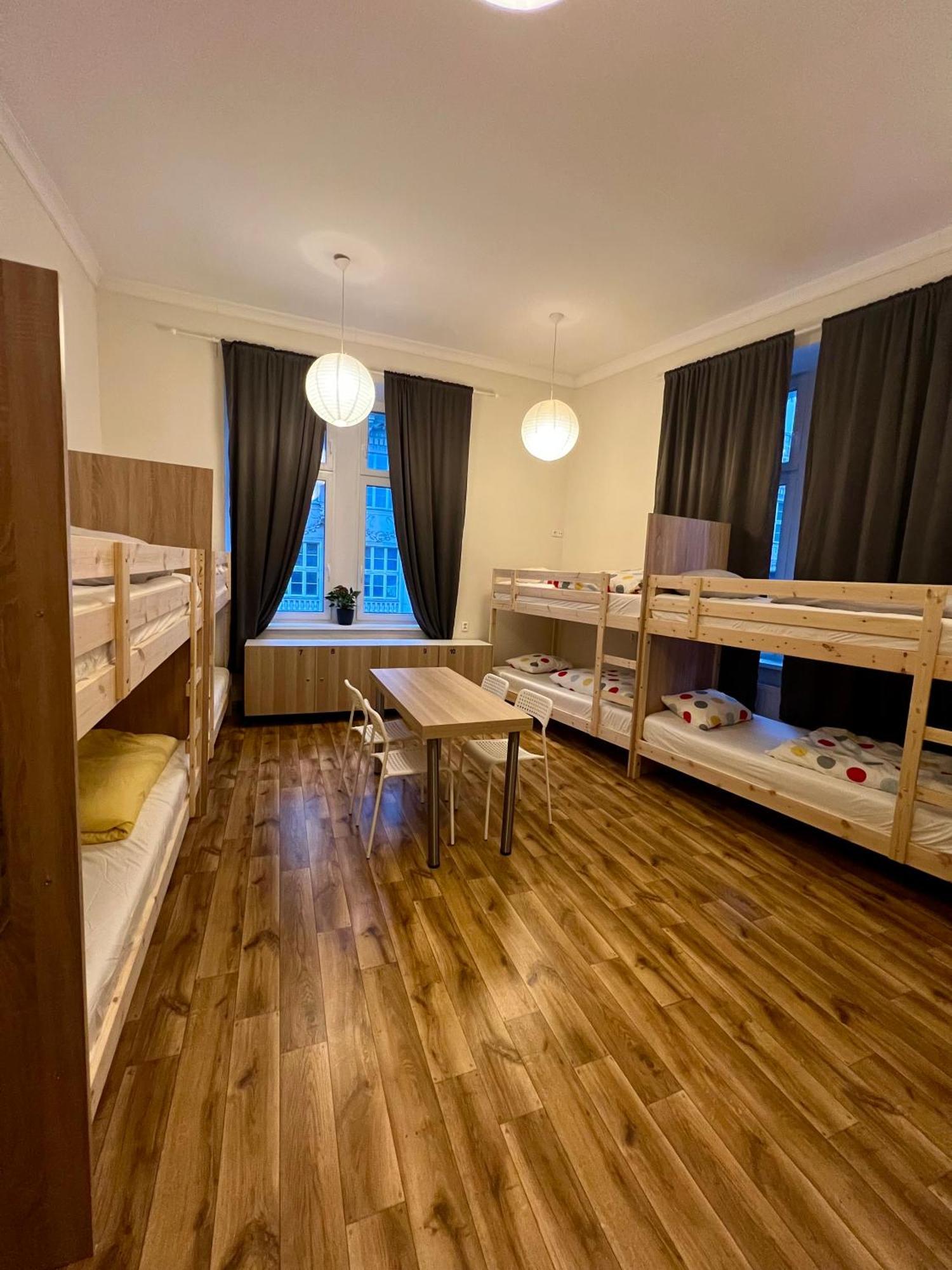 Fox Hostel 克拉科夫 外观 照片